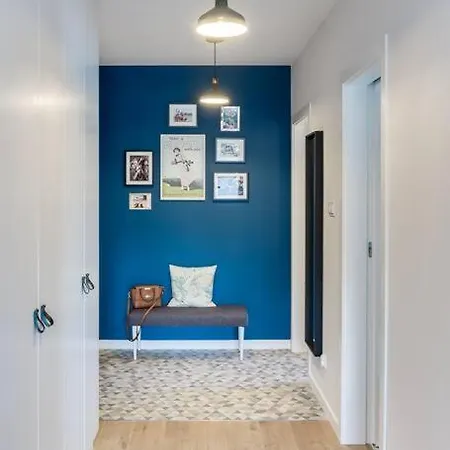 Klimatyczny Apartament Z Ogrodkiem Apartament