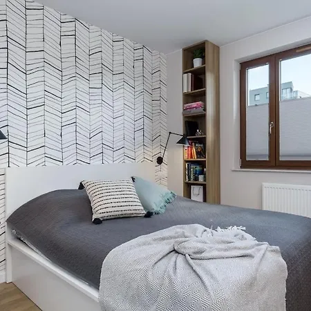 Klimatyczny Apartament Z Ogrodkiem